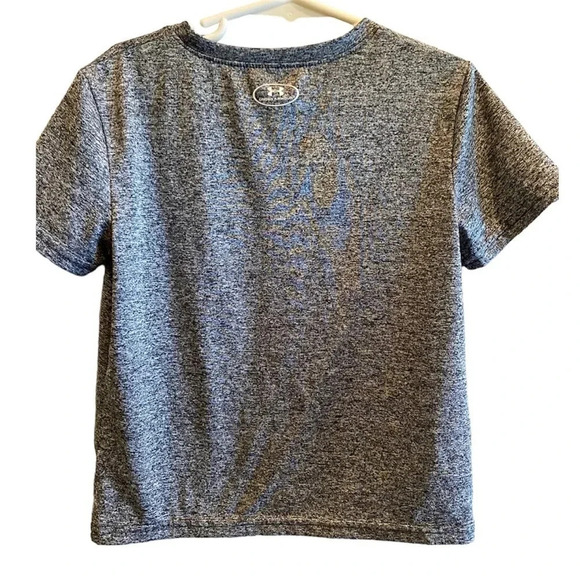UNDER ARMOUR BOYS GIRLS UNISEX GRAY GREY SPORTS TOP SHIRT SIZE 5 - Picture 2 of 2